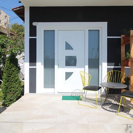 Alis Apartments Sarandë Eksteriør bilde