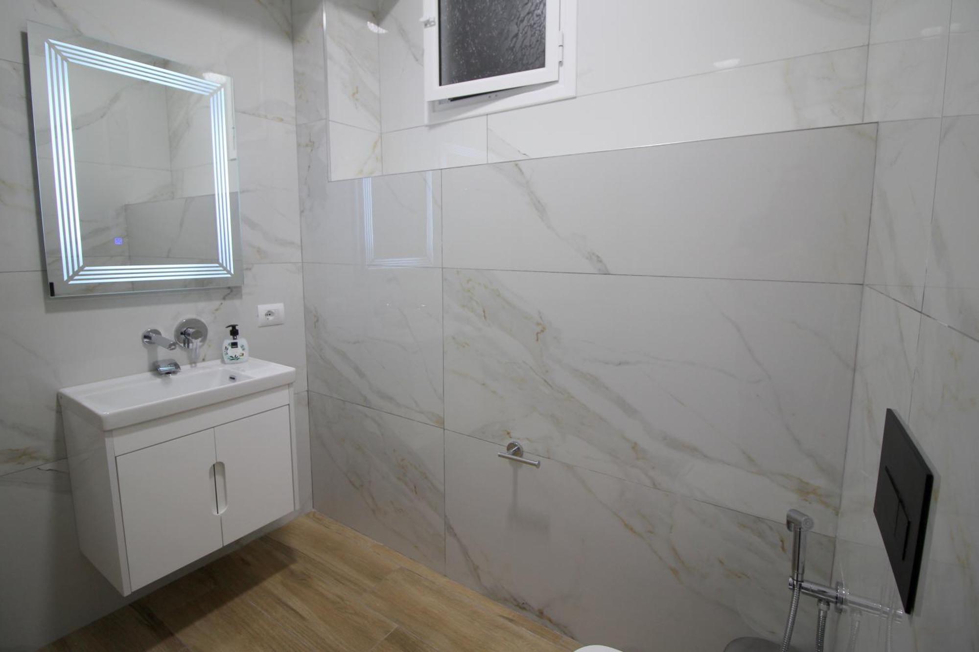 Alis Apartments Sarandë Eksteriør bilde