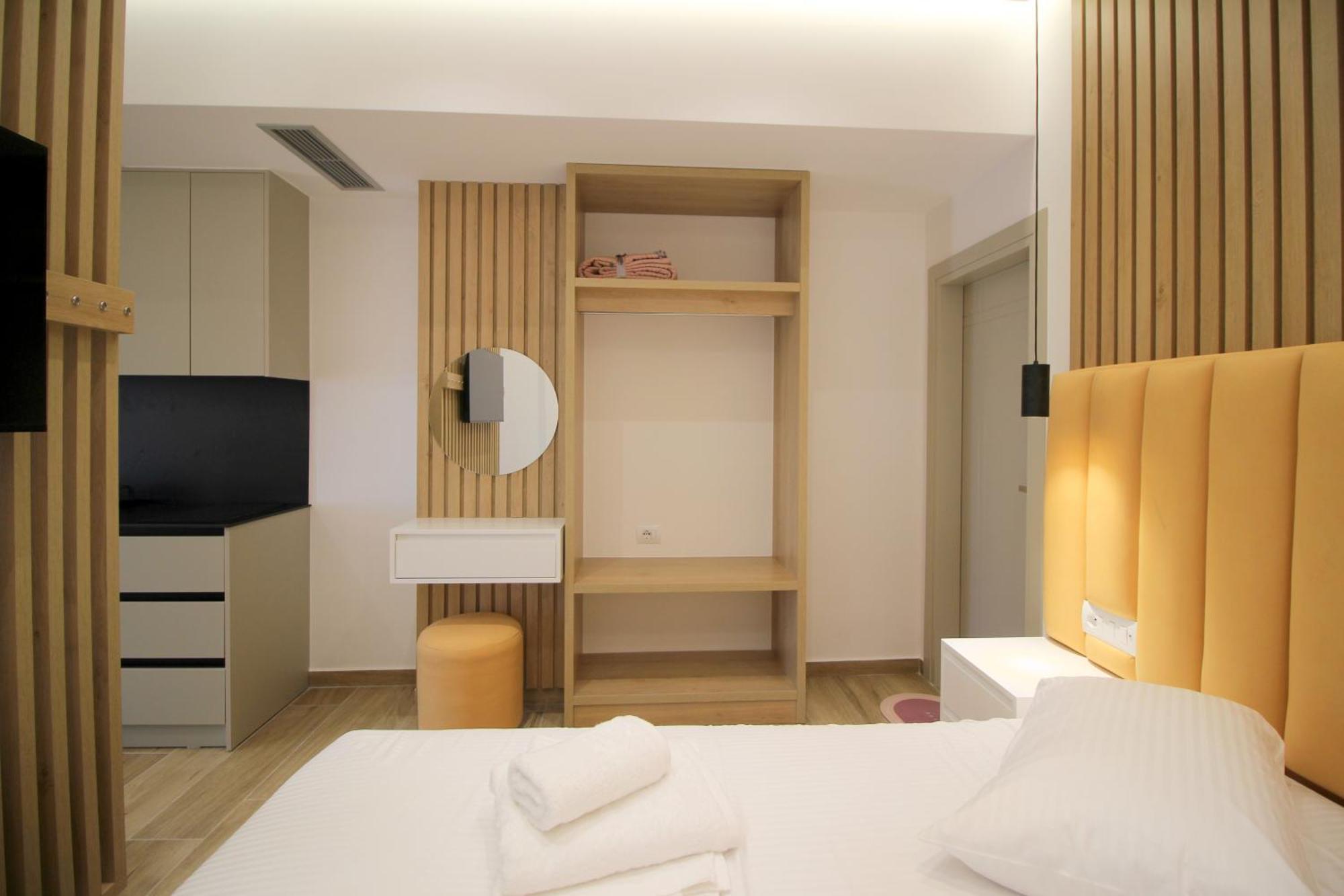 Alis Apartments Sarandë Eksteriør bilde