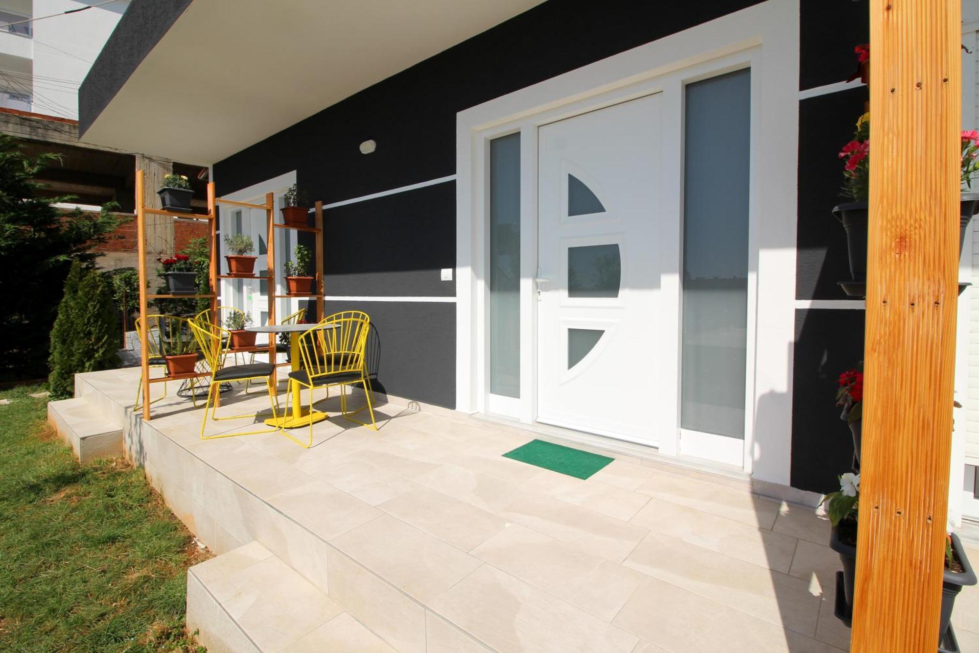 Alis Apartments Sarandë Eksteriør bilde