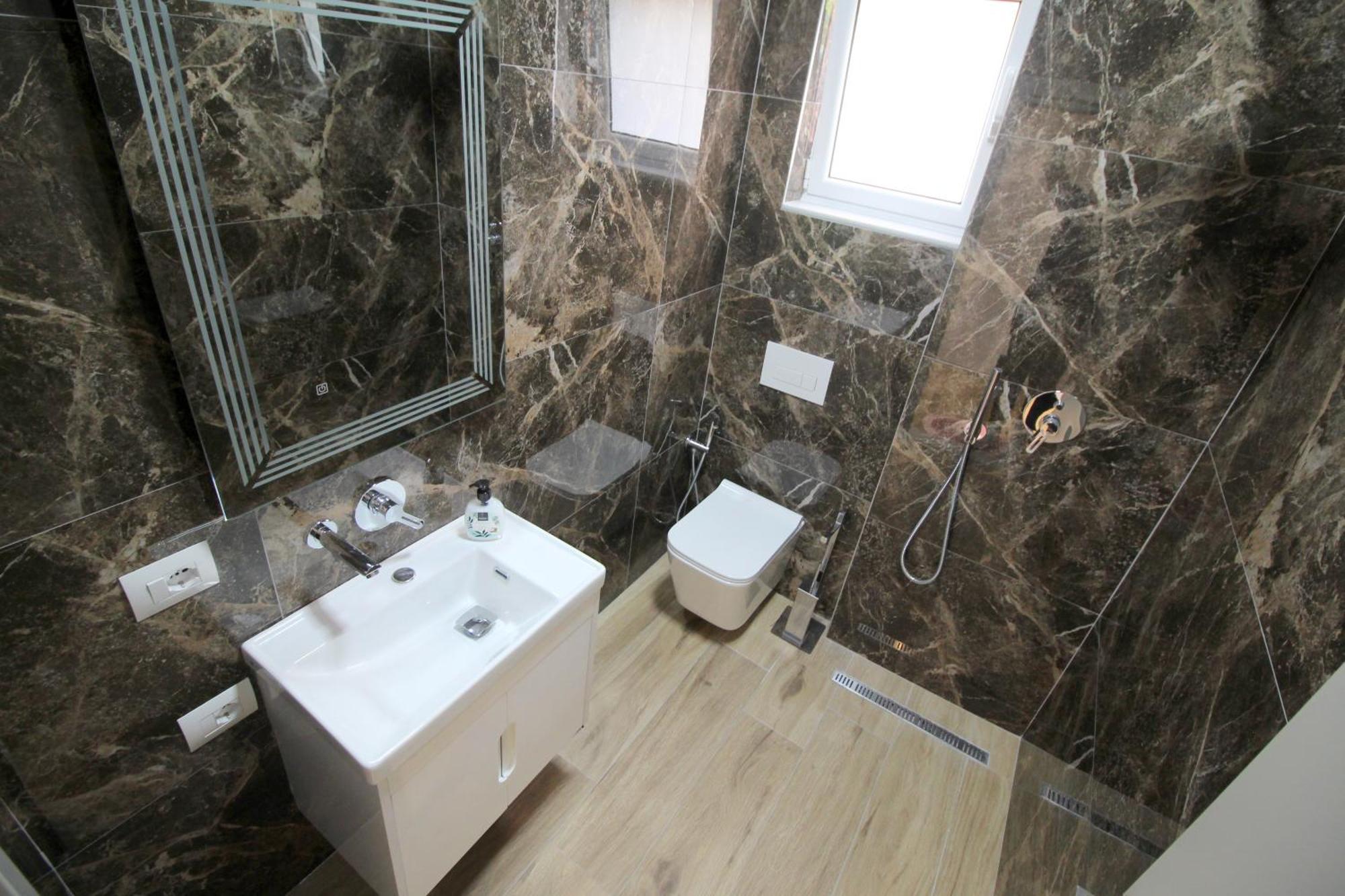 Alis Apartments Sarandë Eksteriør bilde
